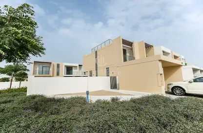 Villa - 4 Bedrooms - 5 Bathrooms for rent in Greenview 3 - EMAAR South - Dubai South (Dubai World Central) - Dubai