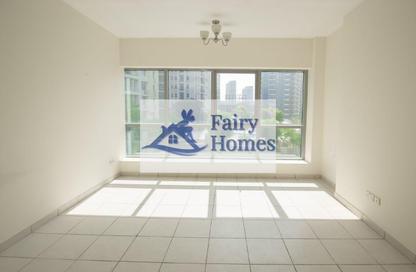 Apartment - 1 Bedroom - 2 Bathrooms for sale in The Point - Dubai Marina - Dubai