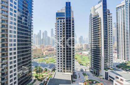 Apartment - 1 Bedroom - 2 Bathrooms for rent in Elite Downtown Residence - Downtown Dubai - Dubai
