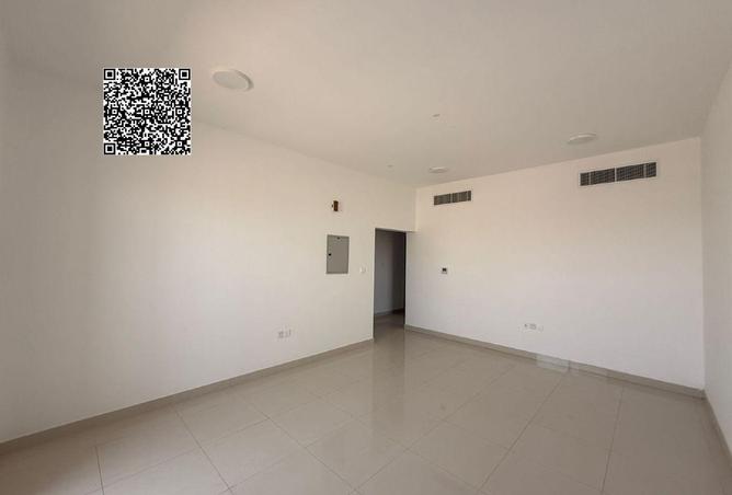 87872457 - Property Image 2
