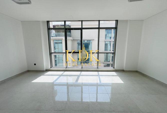 136993384 - Property Main Image