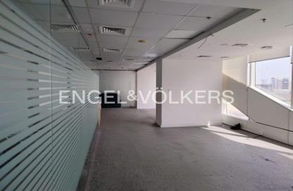 Office Space - Studio - 1 Bathroom for rent in Nassima Tower - Sheikh Zayed Road - Dubai