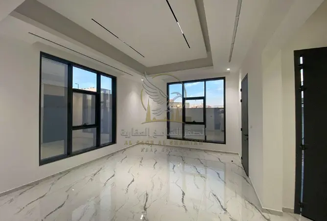 158263401 - Property Image 2