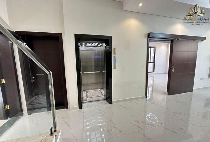 105544092 - Property Image 3