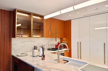Apartment - 2 - 3 for sale in Ellington Beach House - The Crescent - Palm Jumeirah - Dubai