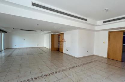 Villa - 5 - 5 for rent in Al Muntazah - Abu Dhabi