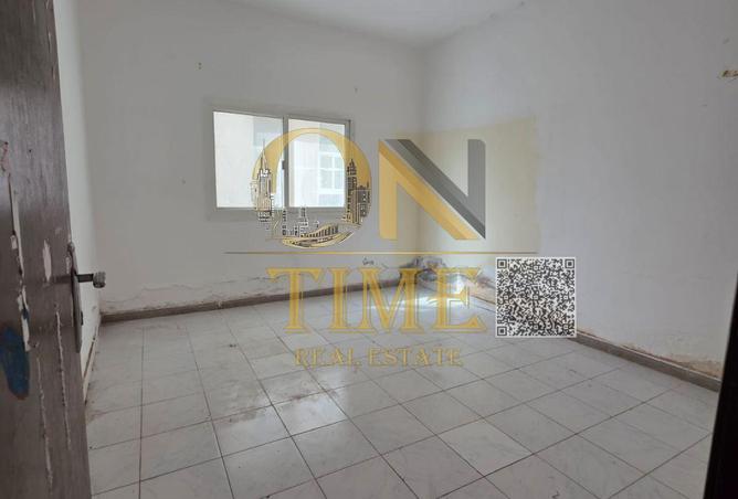 2PEASLzdCK0 - Property Image 2