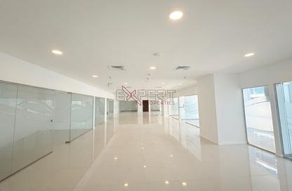 Office Space - Studio - 1 for rent in Bay Square Building 7 - Bay Square - Business Bay - Dubai