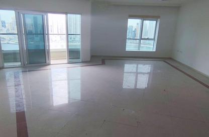 Apartment - 3 Bedrooms - 4 Bathrooms for rent in Al Khan Lagoon Tower - Al Khan Lagoon - Al Khan - Sharjah