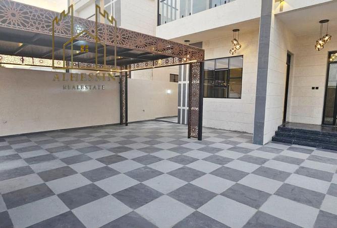 136569921 - Property Image 3