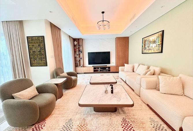 83670335 - Property Image 2