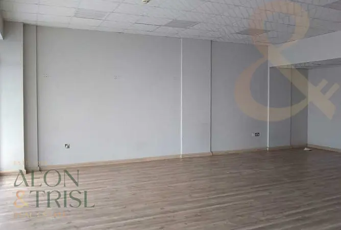 156918923 - Property Image 2