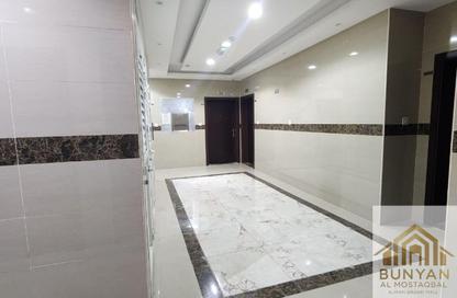 عمارة بالكامل - 8 غرف نوم - 8 حمامات للبيع في أبراج الراشدية - الراشدية - عجمان وسط المدينة - عجمان