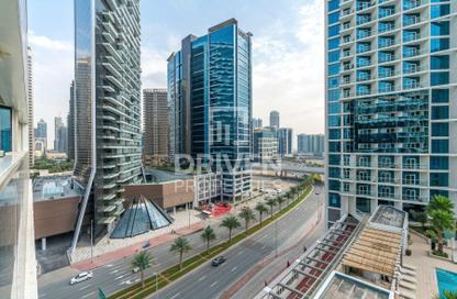 Apartment - Studio - 1 Bathroom for rent in Damac Maison Prive A - Damac Maison Prive - Business Bay - Dubai