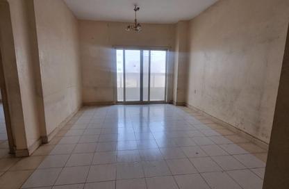 Apartment - 1 Bedroom - 2 Bathrooms for rent in Victoria Tower - Al Gulayaa - Sharjah