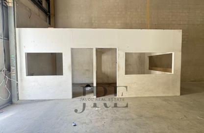 Warehouse - Studio - 1 Bathroom for rent in Industrial Area 12 - Sharjah Industrial Area - Sharjah Warehouse - Studio - 1 Bathroom for rent in Industrial Area 12 - Sharjah Industrial Area - Sharjah