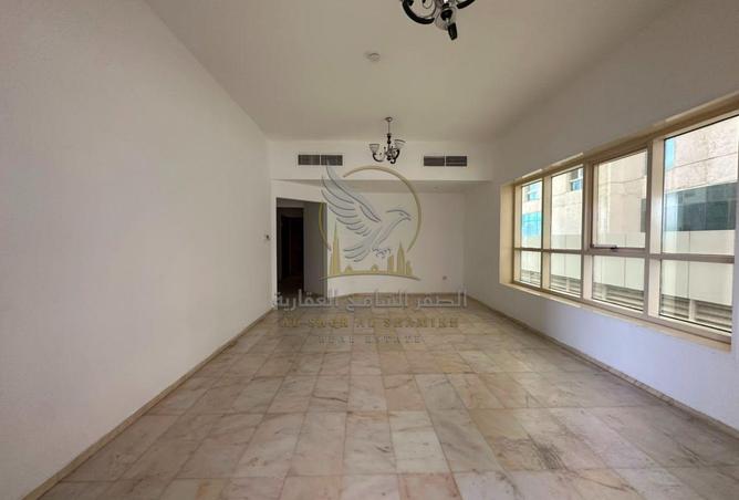 136077136 - Property Image 2