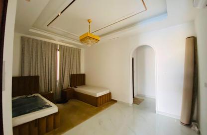 Villa - 5 Bedrooms - 6 Bathrooms for rent in Al Amira Village - Al Yasmeen - Ajman