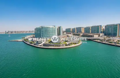 شقة - 2 غرف نوم - 2 حمامات للبيع في البرزة - البندر - شاطئ الراحة - أبوظبي