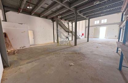 Warehouse - Studio - 1 for rent in Al Jlail - Al Sajaa - Sharjah