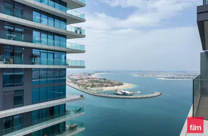 شقة - 2 غرف نوم - 2 حمامات للايجار في برج Beach Isle 1 - بيتش آيل - إعمار بيتشفرونت - دبي هاربور - دبي