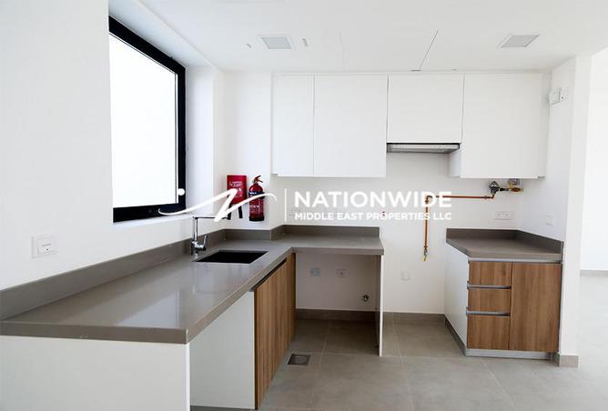 112311034 - Property Image 3