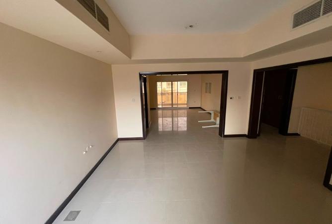 127933050 - Property Image 2