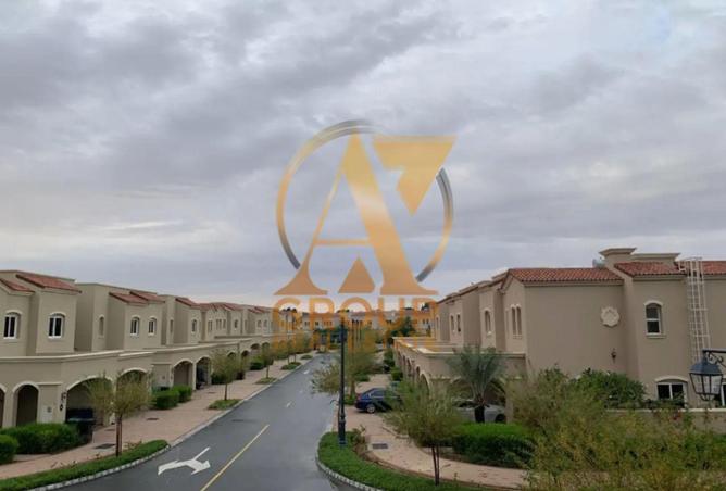 82804177 - Property Main Image