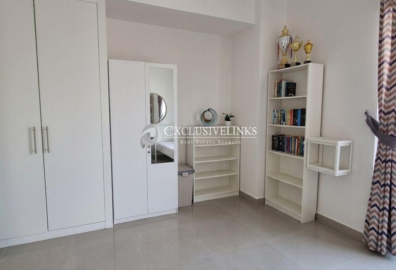Spacious | Unfurnished | Available by 1st Oct photo 7