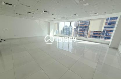 Office Space - Studio - 1 Bathroom for rent in Bayswater - Business Bay - Dubai