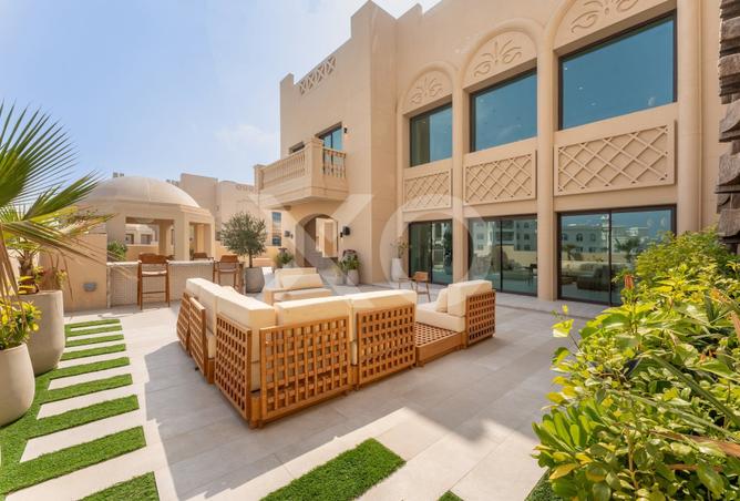 5-bed penthouse in Golden Mile 9 — photo 2