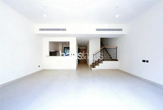 157351057 - Property Image 2