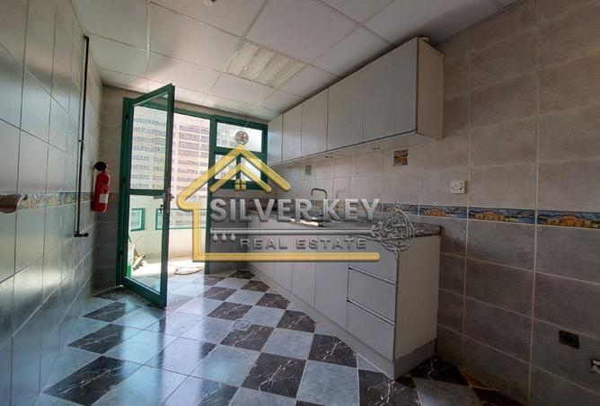 79440359 - Property Image 2