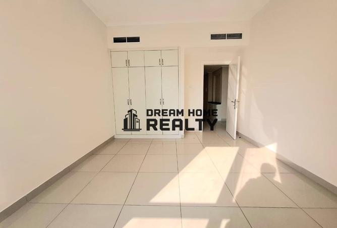 122456775 - Property Main Image
