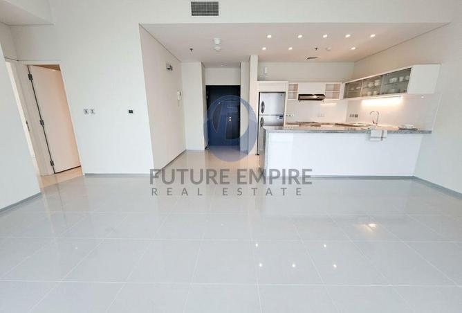 Sea view apartment |premium location|All amminties