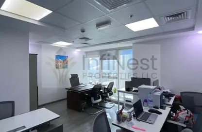 Business Centre - Studio - 2 Bathrooms for rent in Latifa Tower - Sheikh Zayed Road - Dubai