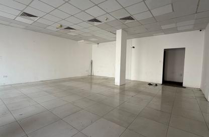 Shop - Studio - 1 Bathroom for rent in Building M05 - Persia Cluster - International City - Dubai