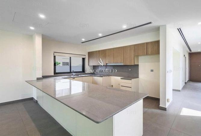 81124321 - Property Image 3