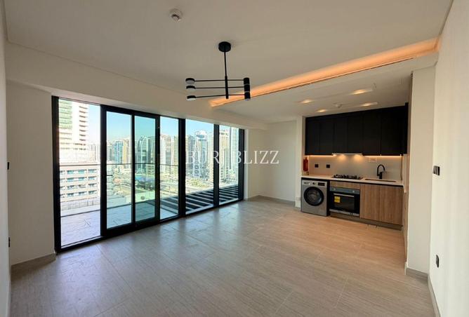 Luxurious Living | High Floor | Stunning View