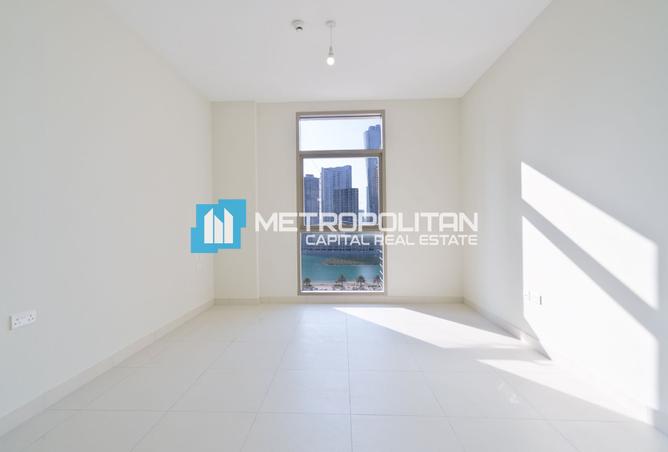128808600 - Property Image 2