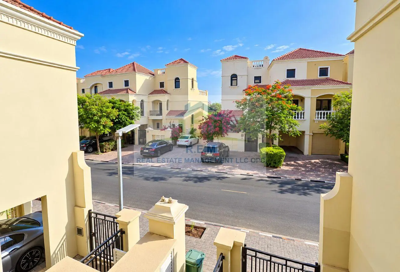 161886009 - Property Main Image