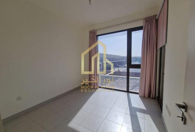 65183019 - صورة العقار 3