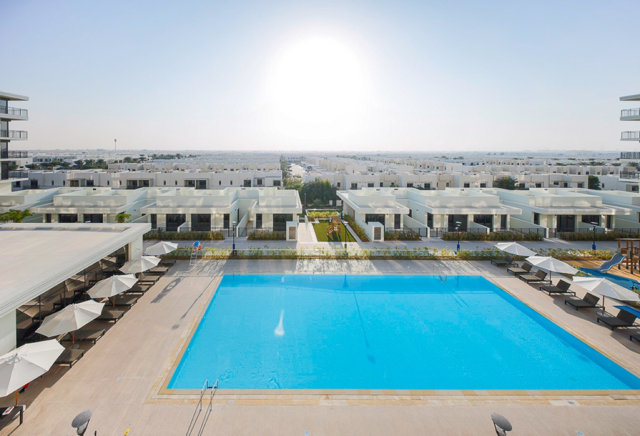Studio apartment in Holland Gardens, Town Square: 17