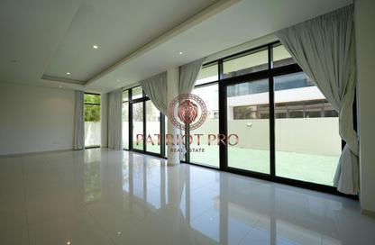 Villa - 5 Bedrooms - 6 Bathrooms for sale in Silver Springs 1 - Silver Springs - DAMAC Hills - Dubai