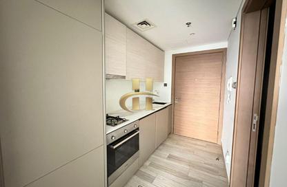 Apartment - Studio - 1 Bathroom for rent in Oxford Residence 2 - District 10 - Jumeirah Village Circle - Dubai