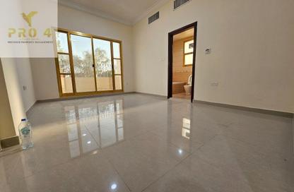 Villa - 4 Bedrooms - 6 Bathrooms for rent in Muroor Area - Abu Dhabi