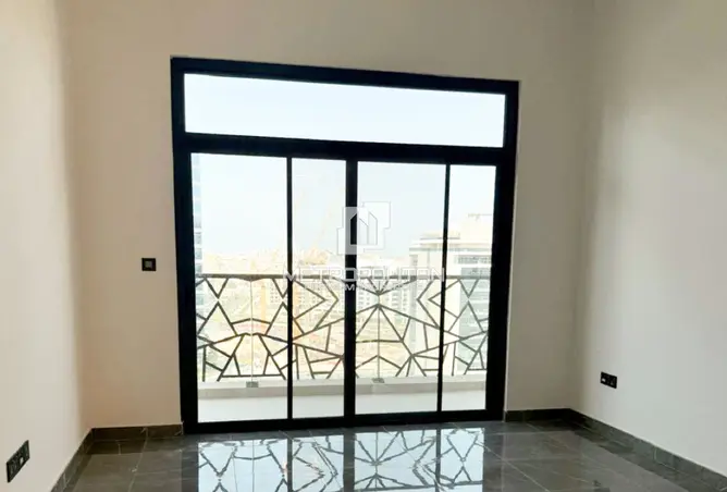 151904905 - Property Image 3