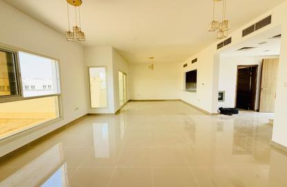 Villa - 3 - 4 for rent in Barashi - Al Badie - Sharjah