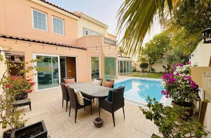Villa - 4 Bedrooms - 4 Bathrooms for rent in Umm Suqeim 1 Villas - Umm Suqeim 1 - Umm Suqeim - Dubai