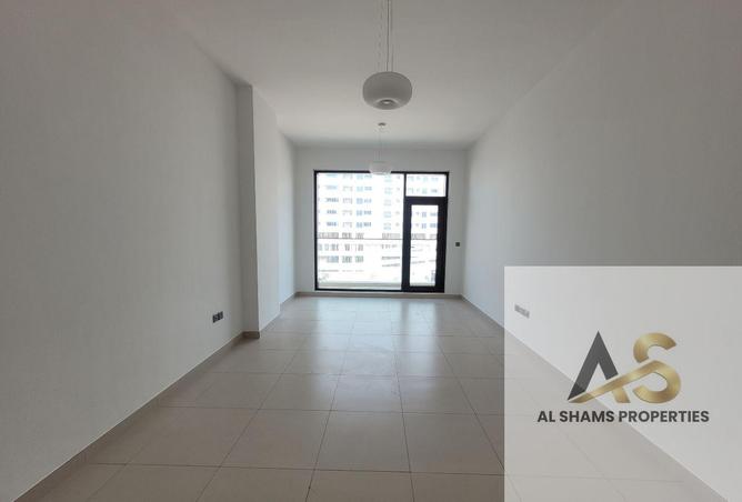 122456180 - Property Image 2